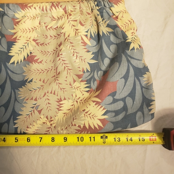 Vintage Wood Handled Fabric Handbag - Picture 3 of 5